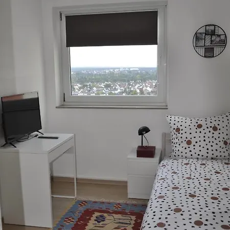 über Den Wolken Und Super Zentral Zwischen Frankfurt Und Darmstadt - 100qm Apartment *