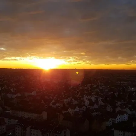 über Den Wolken Und Super Zentral Zwischen Frankfurt Und Darmstadt - 100qm Apartment *