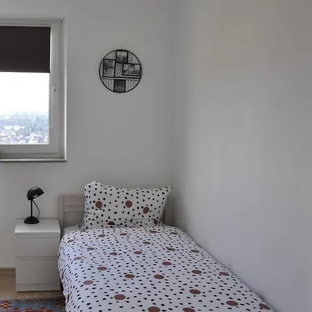 Apartmán Ueber Den Wolken Und Super Zentral Zwischen Frankfurt Und Darmstadt - 100qm