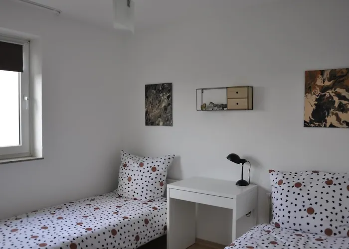 Apartment Ueber Den Wolken Und Super Zentral Zwischen Frankfurt Und Darmstadt - 100qm