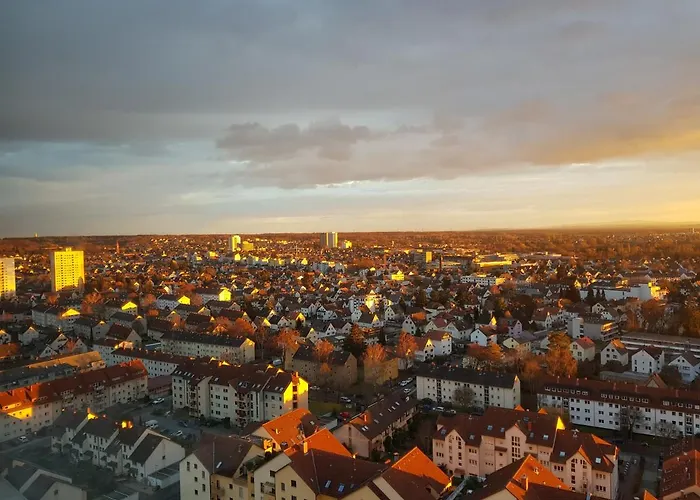 Ueber Den Wolken Und Super Zentral Zwischen Frankfurt Und Darmstadt - 100qm Apartment *