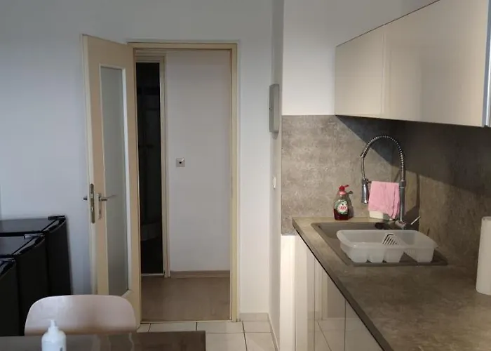 Apartment Ueber Den Wolken Und Super Zentral Zwischen Frankfurt Und Darmstadt - 100qm